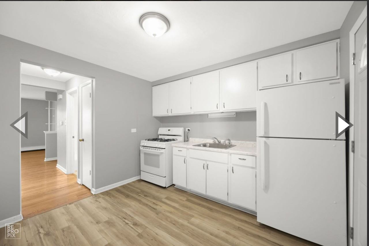 3129 S 48th Ct #2E - Photo 5 of 9