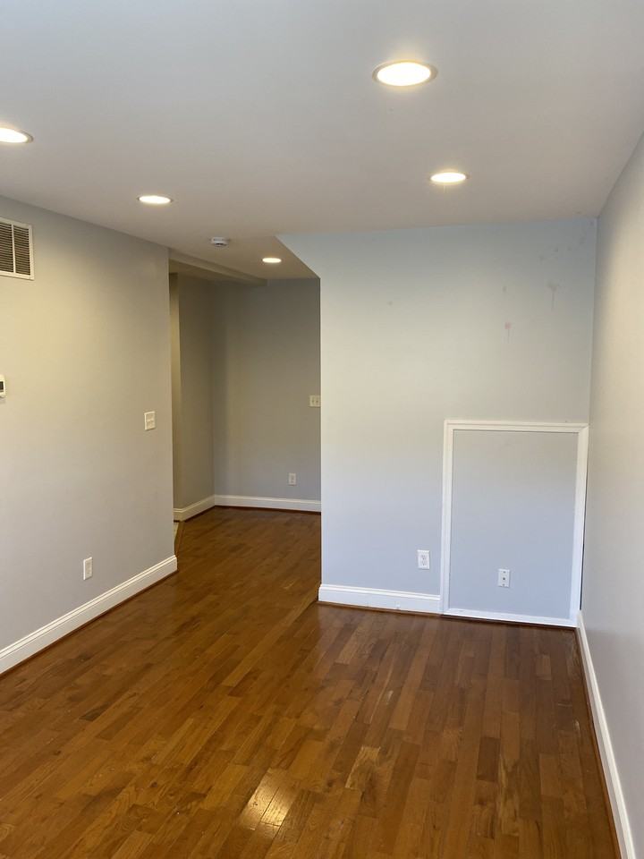 821 Whitelock St #1 - Photo 5 of 16