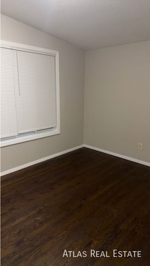 6654 Maywood Ave #B - Photo 4 of 12