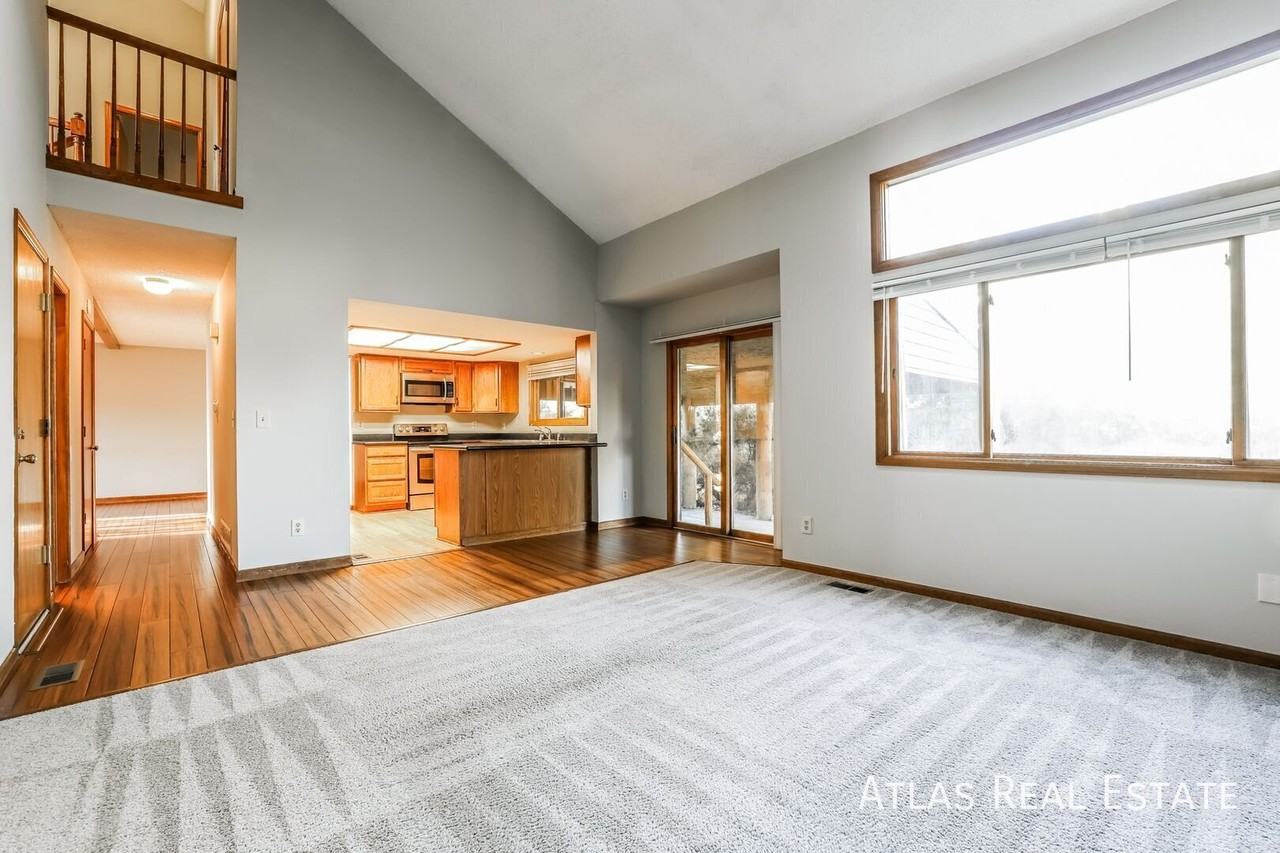 5229 S Zeno Way - Photo 6 of 22