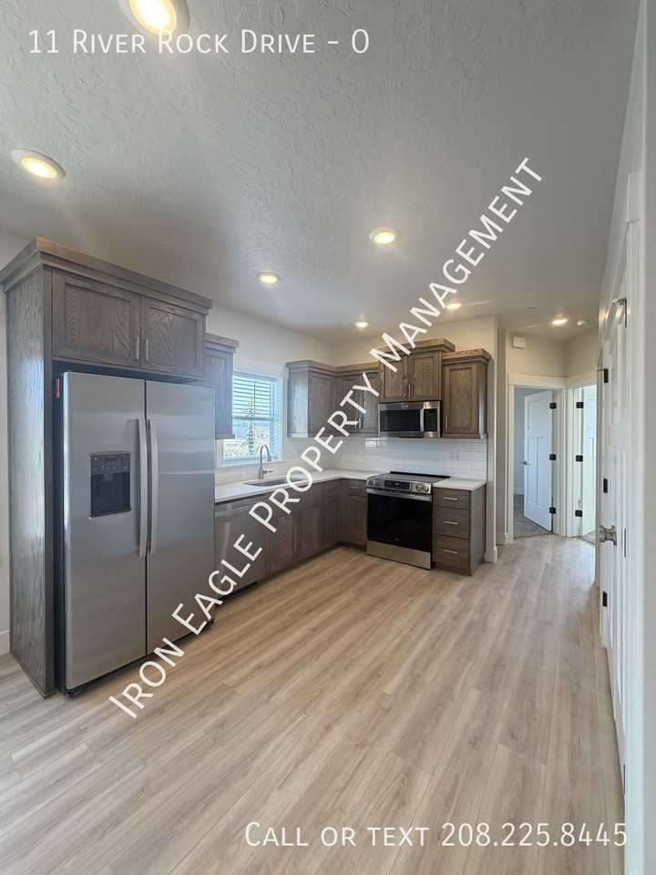 11 River Rock Drive - O - Photo 3 of 23