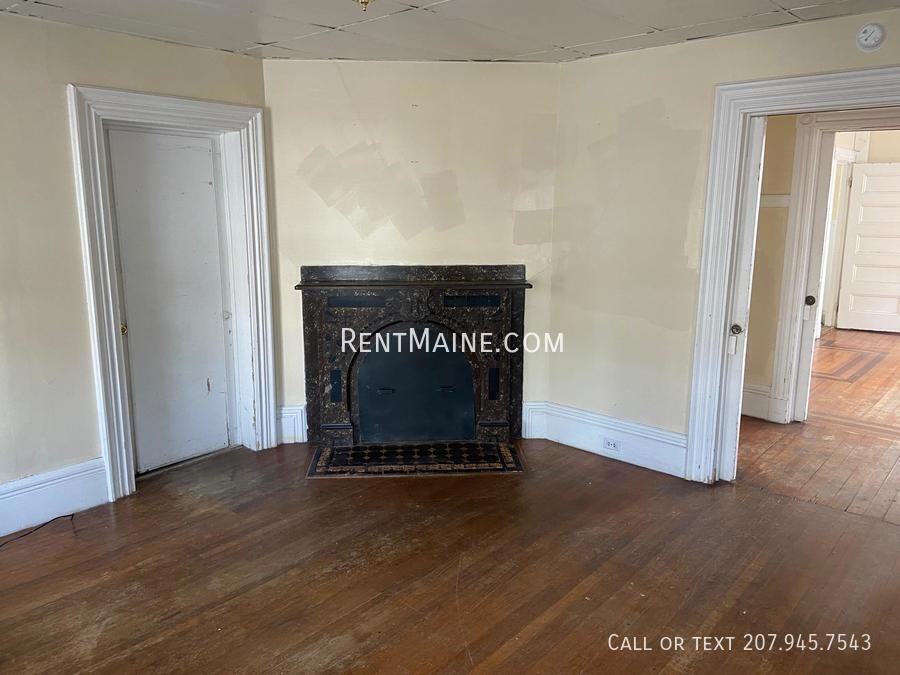 36 3rd St #3 - Photo 3 of 5