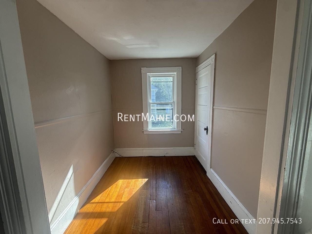 37 Tyler Ave - Photo 7 of 18
