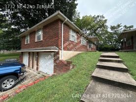 3732 Ne 42nd Ter - Photo 1 of 1