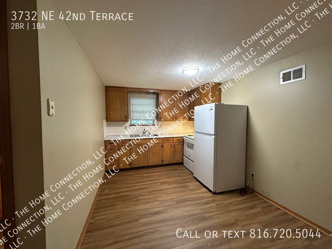 3732 Ne 42nd Ter - Photo 4 of 17