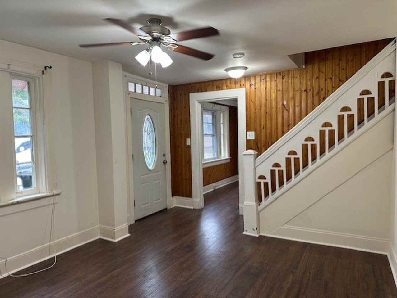 1502 Allison St - Photo 2 of 18