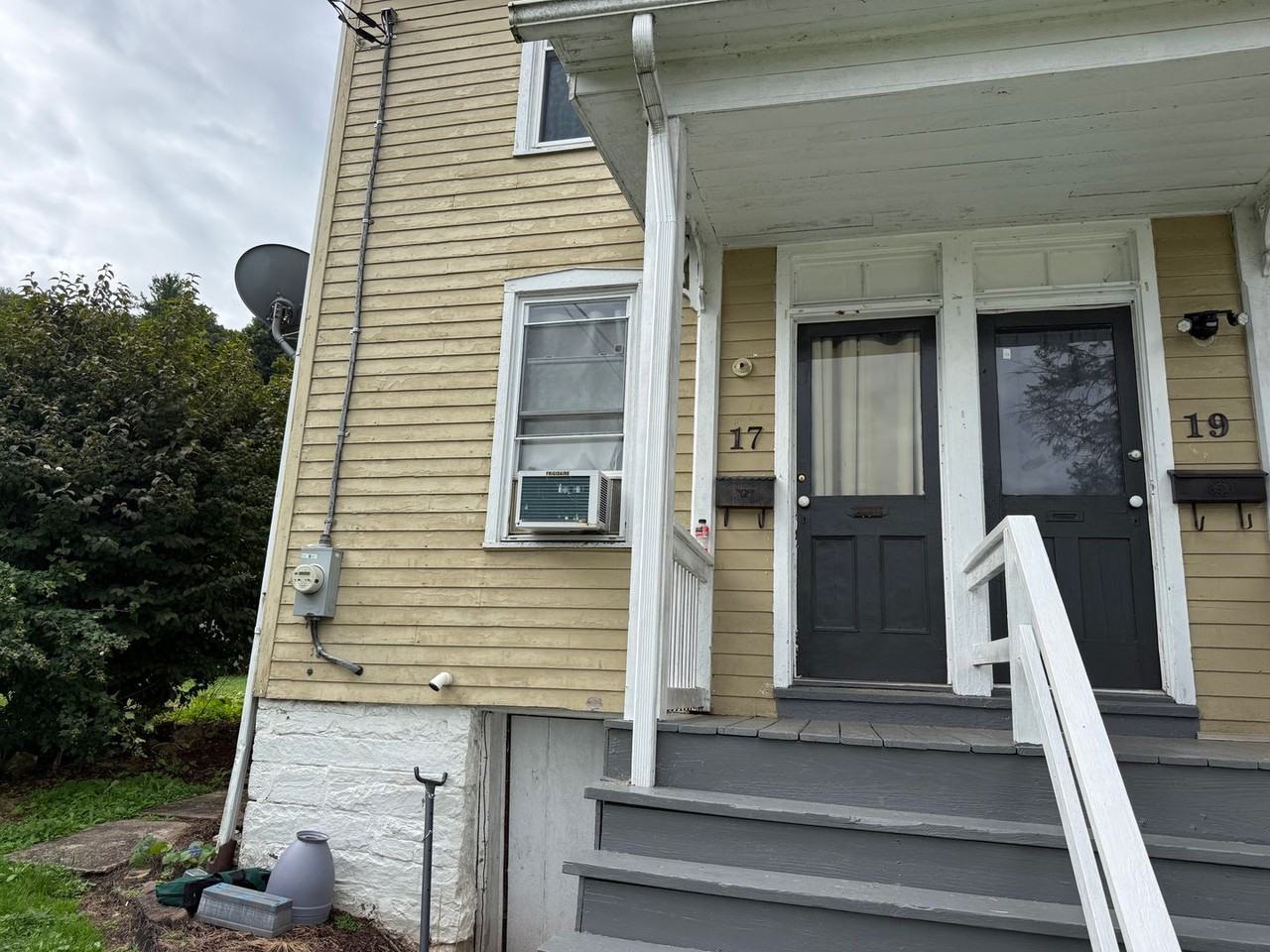 17 N 5th St - Photo 3 of 21