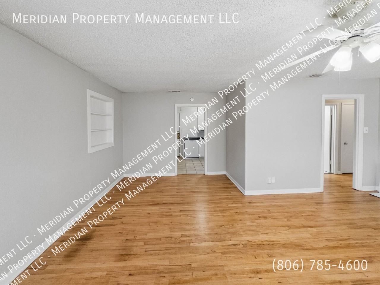 3704 25th St - Photo 4 of 31