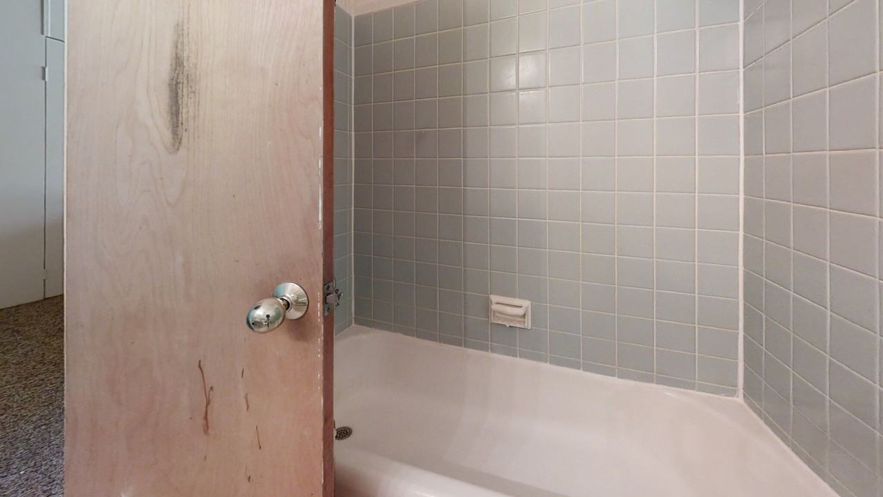 705 S Division St #705-2 - Photo 7 of 7