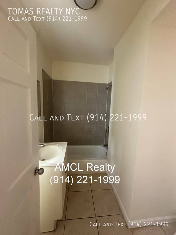 32 Linden St, Apt #1, Yonkers, NY 10701 #1 - Photo 5 of 12