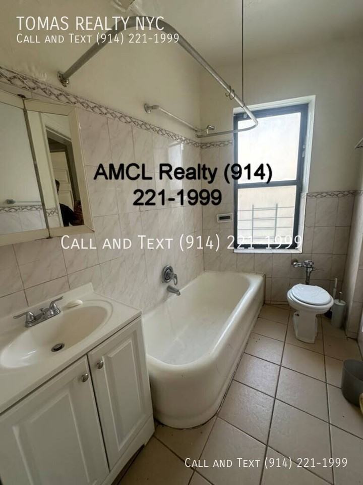 78 Saint Andrews Pl, Apt #1, Yonkers, NY 10701 #1 - Photo 2 of 8
