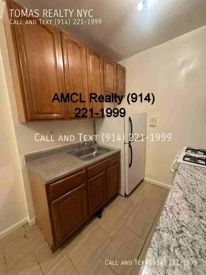 78 Saint Andrews Pl, Apt #1, Yonkers, NY 10701 #1 - Photo 7 of 8