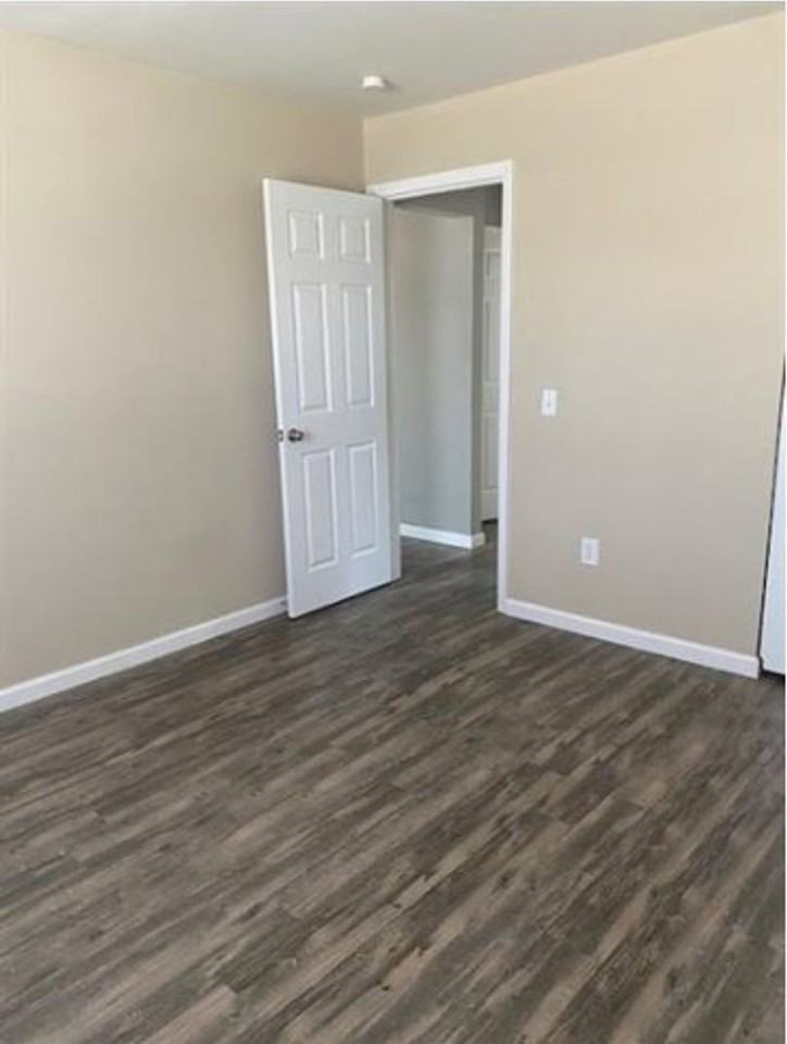 101P Granada Dr