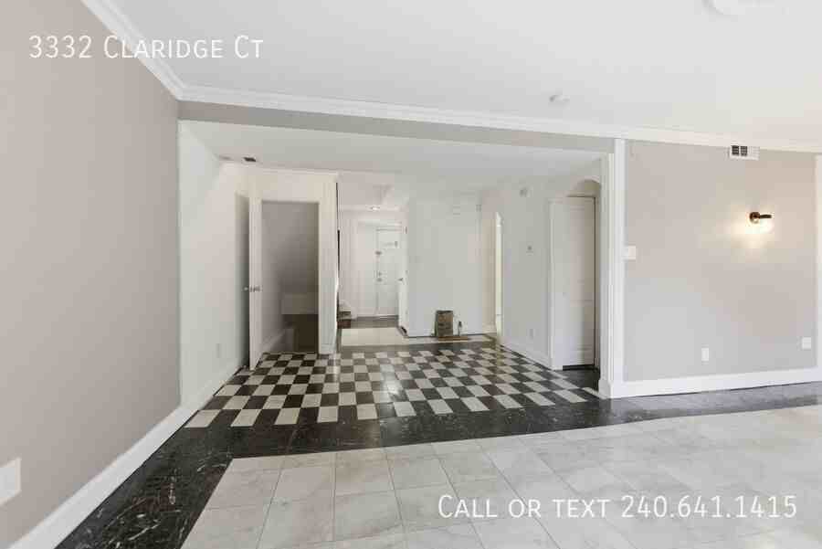 3332 Claridge Ct - Photo 6 of 33