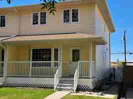 featured image of 11130 132 St Nw