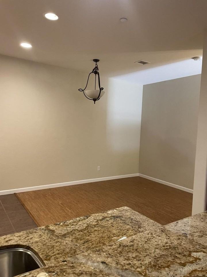 2855 Main Ave #B202 - Photo 4 of 10