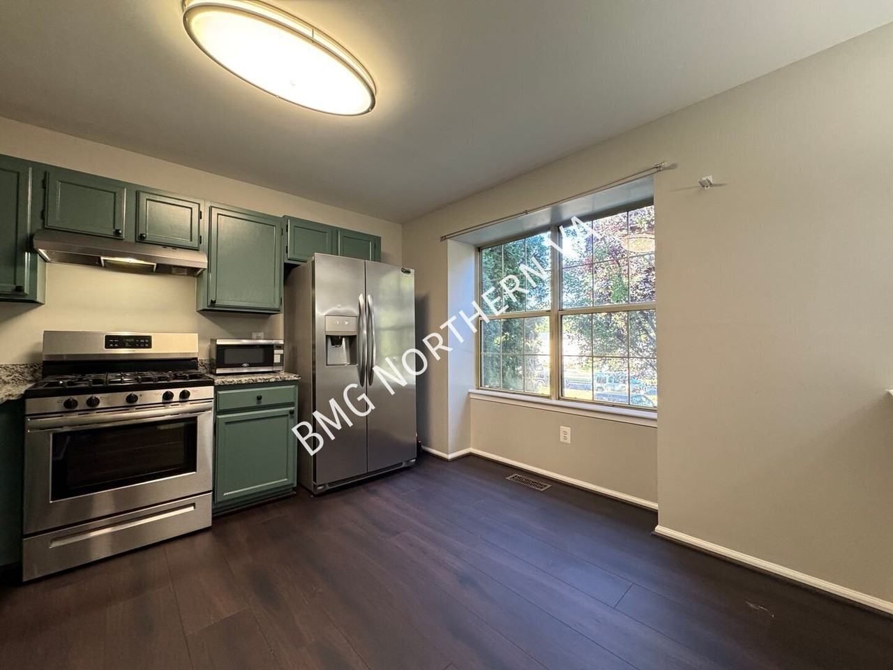 8651 Centerton Ln - Photo 6 of 50