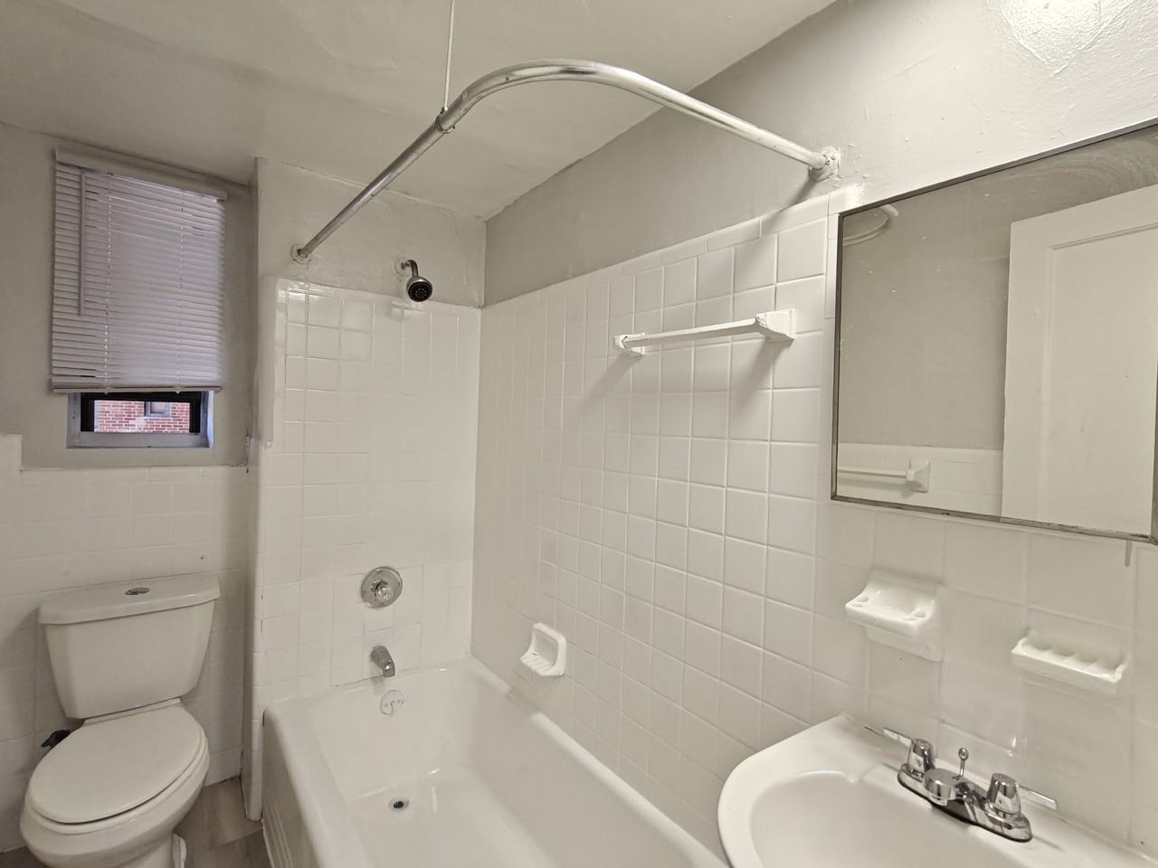 5602 Ogontz Ave #B13 - Photo 5 of 8