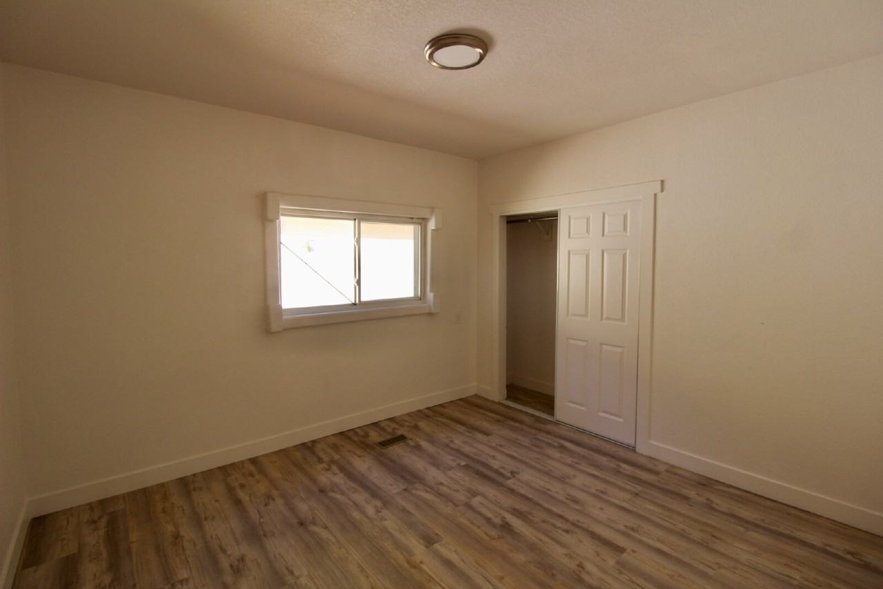 4530 Clayton St - Photo 4 of 22