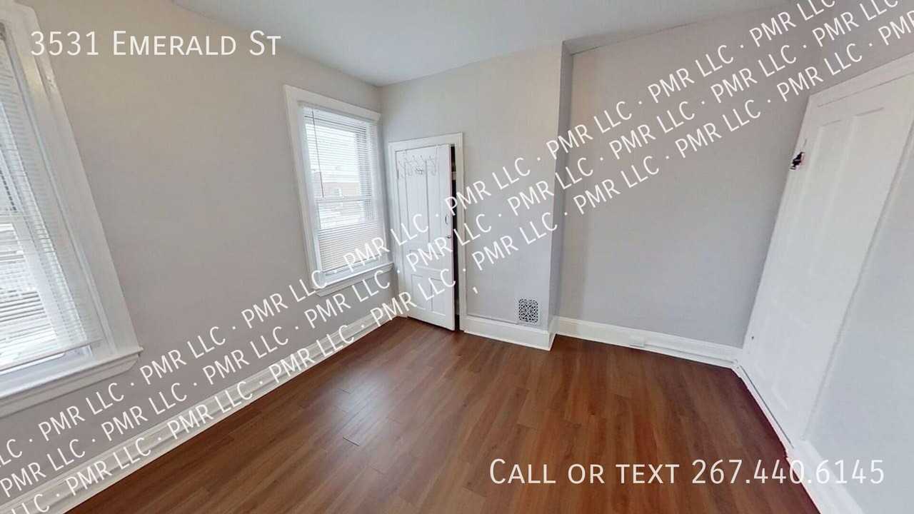 3531 Emerald St - Photo 7 of 19
