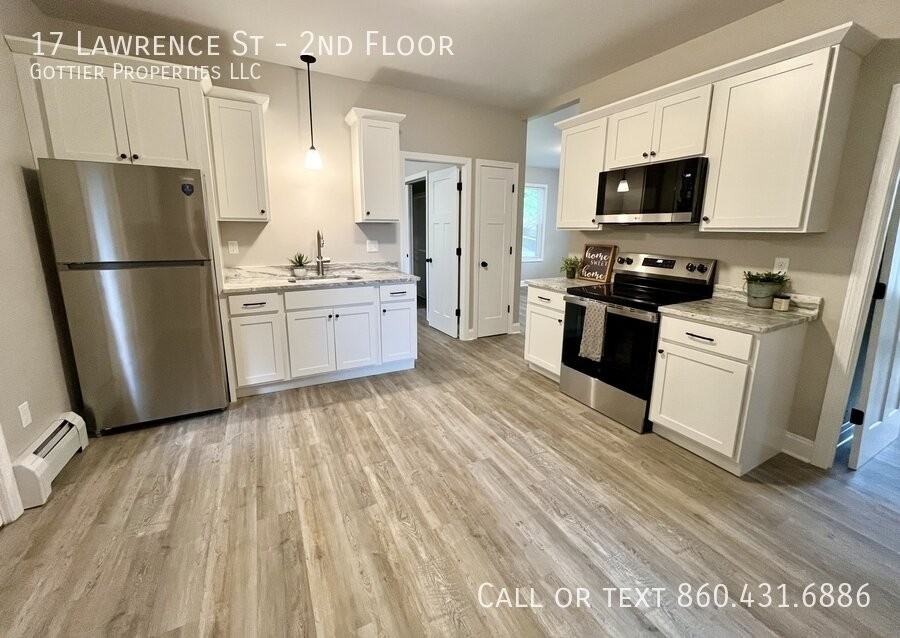 17 Lawrence St #2ndFL