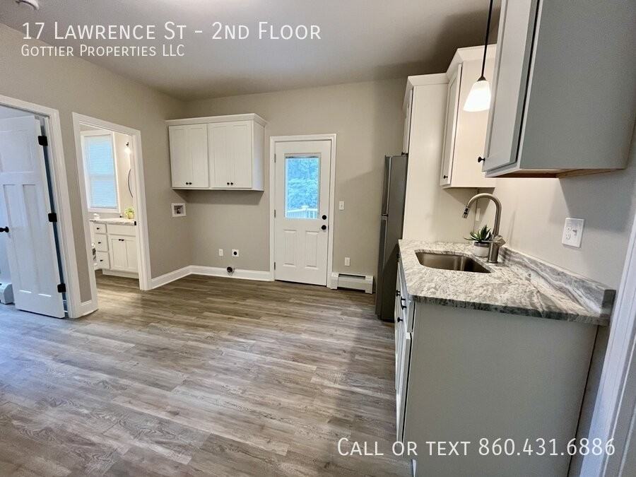 17 Lawrence St #2ndFL - Photo 5 of 22
