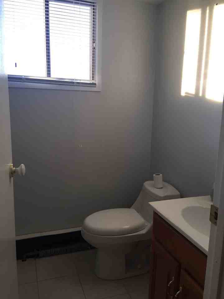 1955 Lakewood Road South Nw - Photo 5 of 7