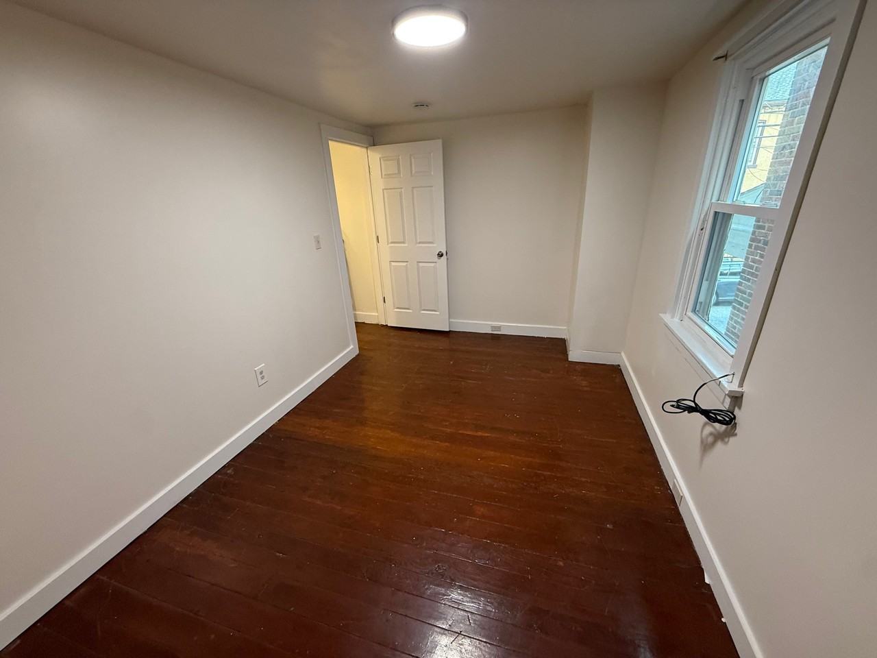 448 W Vine St - Photo 7 of 23
