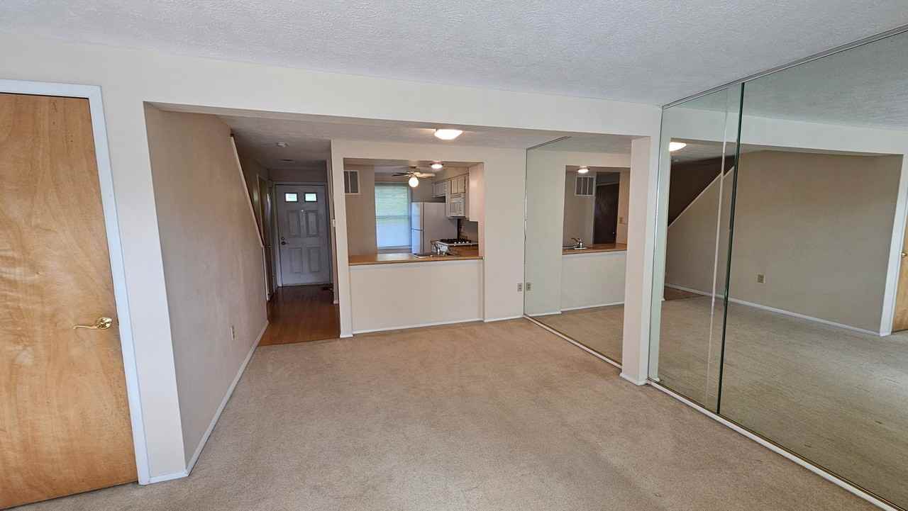 1103 Bonnie Brae Dr - Photo 3 of 14