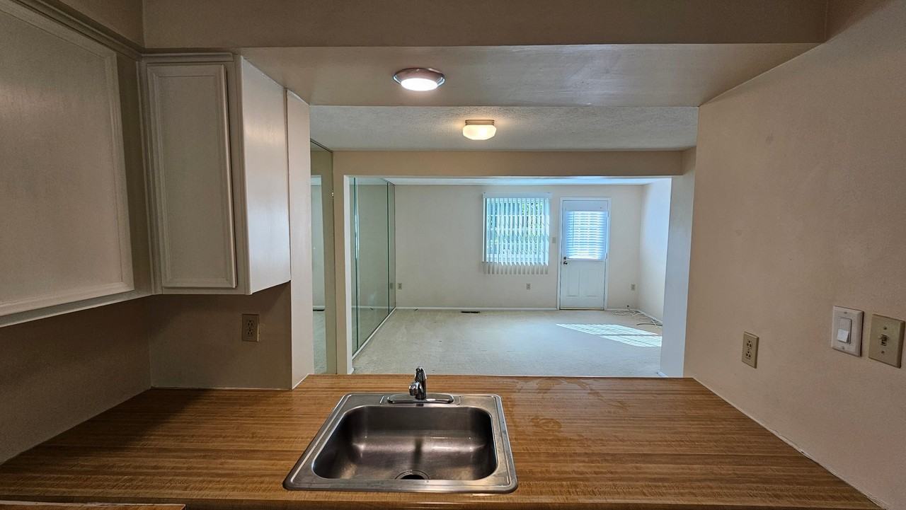 1103 Bonnie Brae Dr - Photo 4 of 14