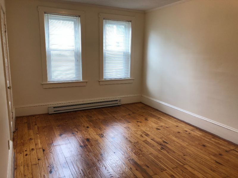 121 Center St #2ndFL - Photo 5 of 25
