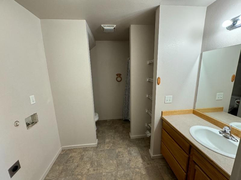 1013 N River Rock Dr - Photo 7 of 16