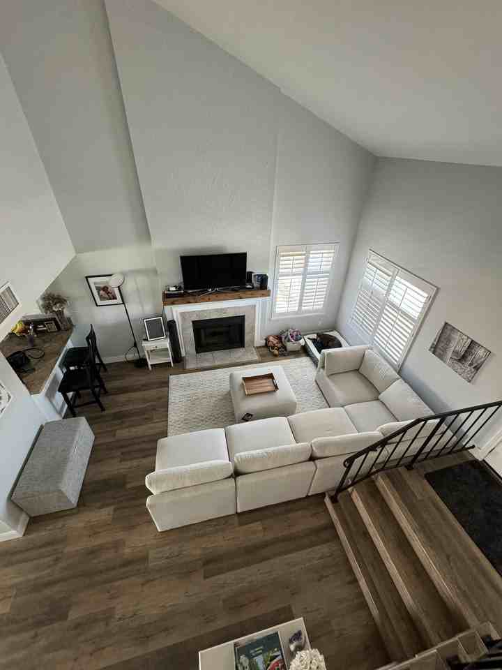 10692 Braverman Dr - Photo 4 of 20