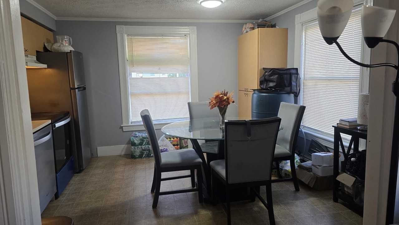214 Kelley St #3 - Photo 4 of 8