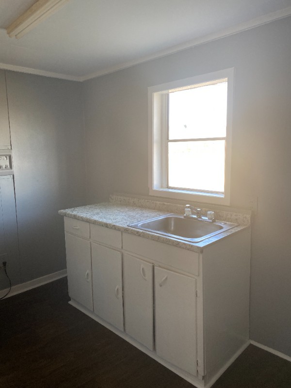 2719 Cameron St #4 - Photo 5 of 8