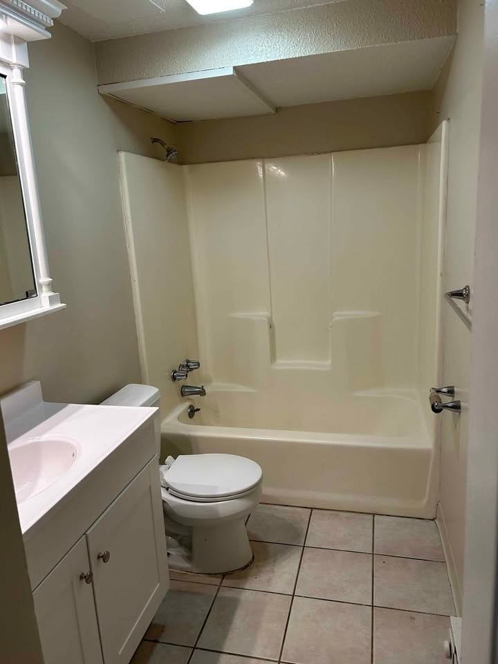1981 Parkman Rd Nw #5 - Photo 4 of 8