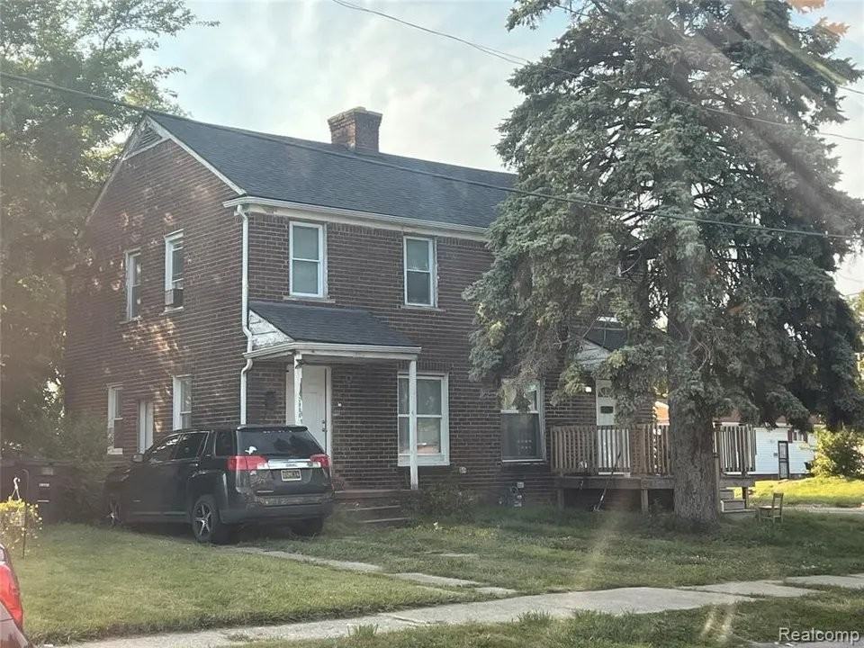 2906 S Ethel St #2