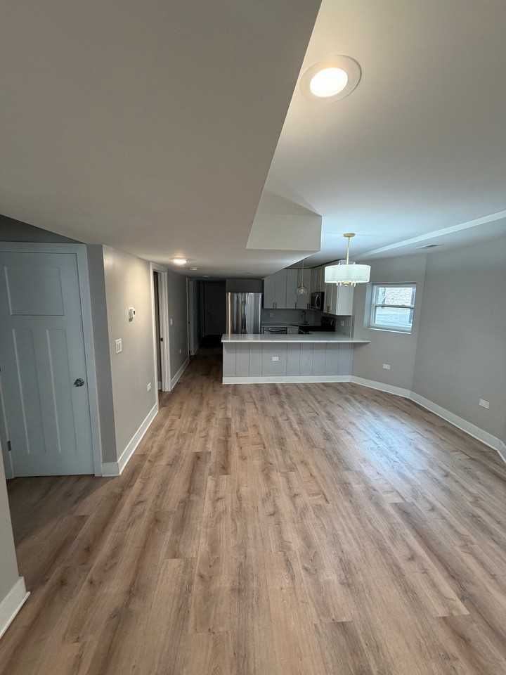 4825 W Oakdale Ave #BS - Photo 5 of 14