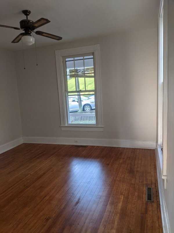 223 N Jefferson St #1 - Photo 2 of 9