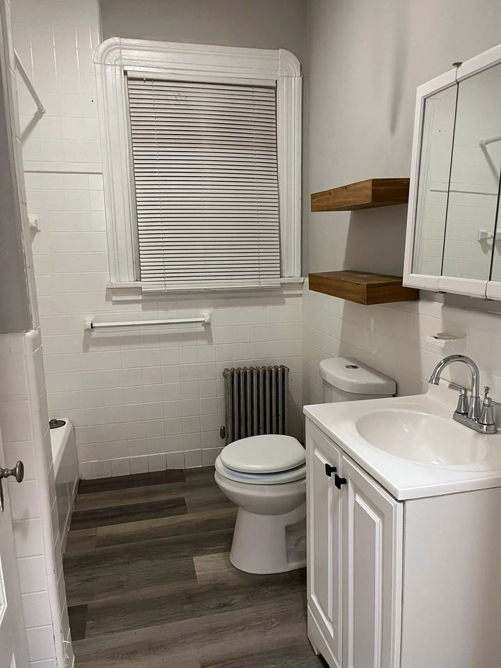 99 Franklin St #6 - Photo 4 of 10