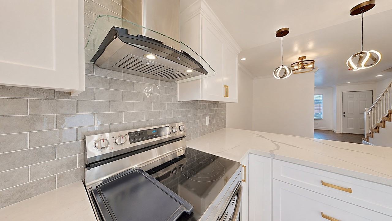 1501 Racquet Club Dr #C - Photo 3 of 19