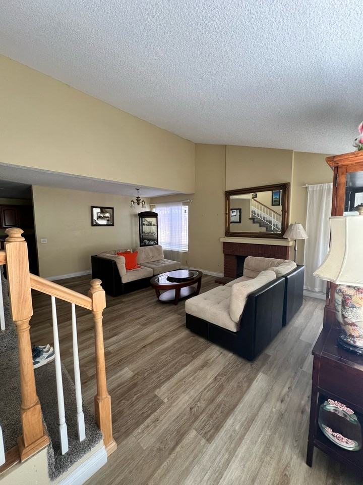 2395 Spring Oak Way #1 - Photo 2 of 4