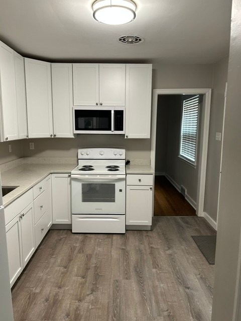 101 8th St #101 - Photo 7 of 20