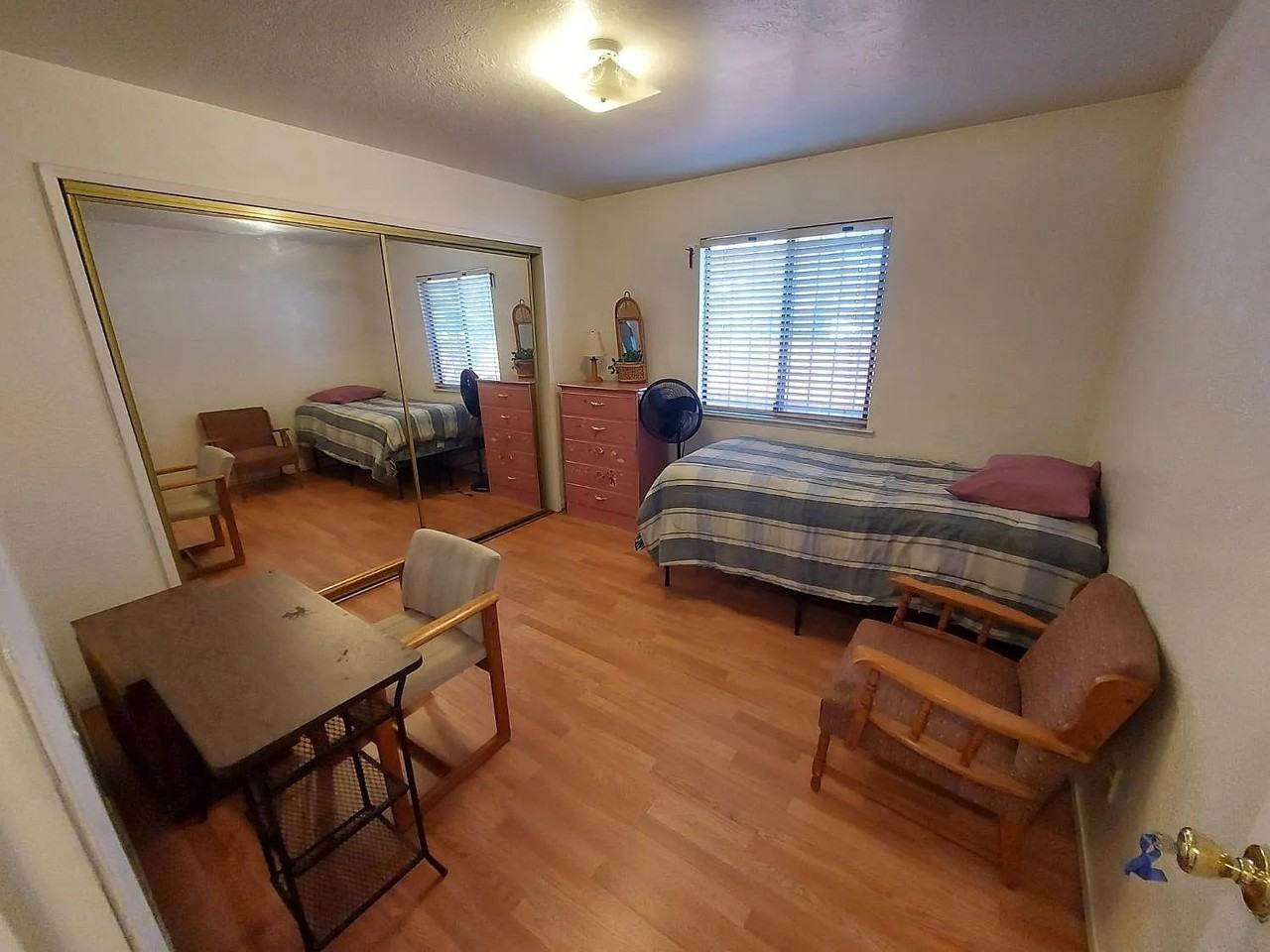 3331 9th Ave - Photo 3 of 14