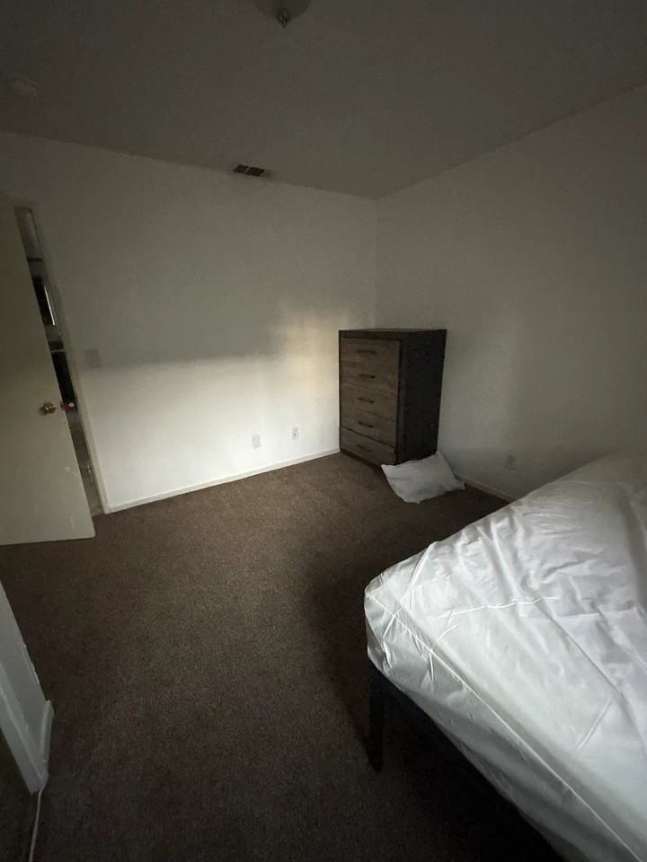 3331 9th Ave - Photo 6 of 14