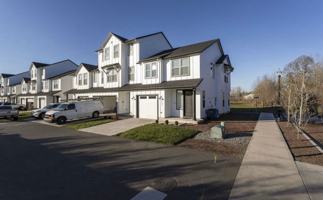 featured image of 1505 Nw 5th Cmn #3