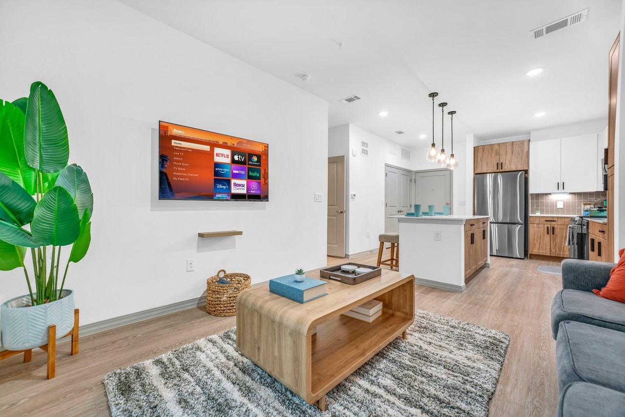 12099 Luna Rd #309 - Photo 5 of 16