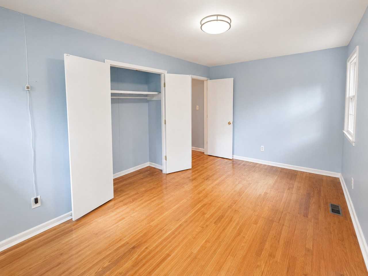 6350 Rannock Dr #E - Photo 6 of 10
