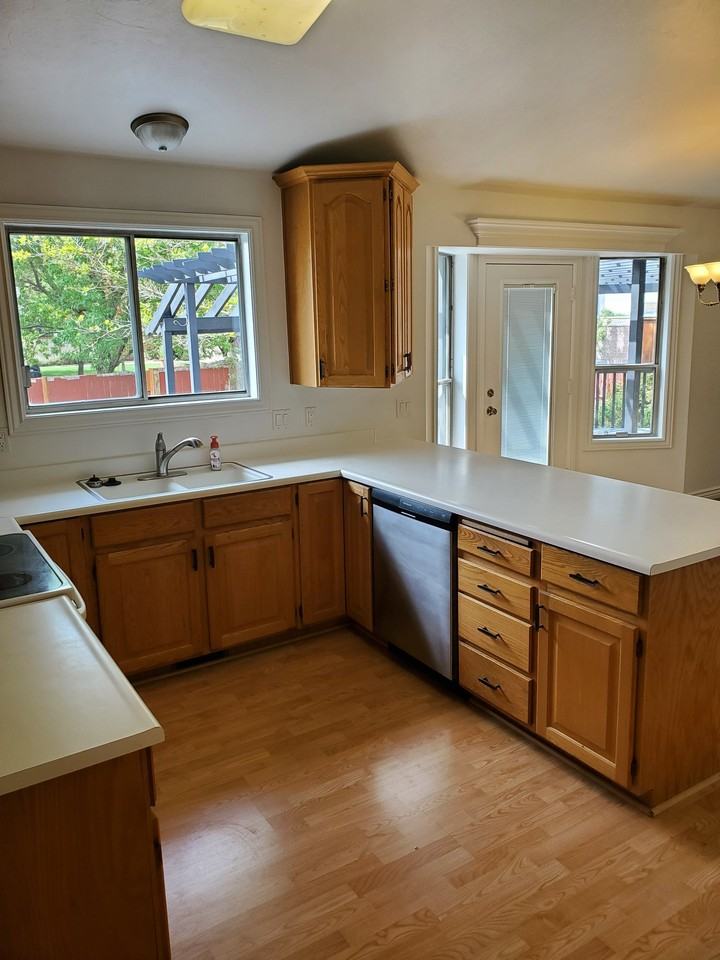 4785 W Dorilee Dr - Photo 7 of 20