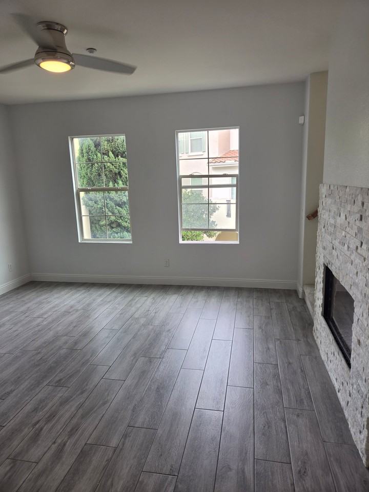 2289 Huntington Point Rd #153 - Photo 5 of 19